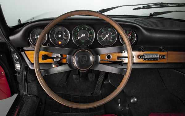 1964 911 interior with optional wooden steering wheel.